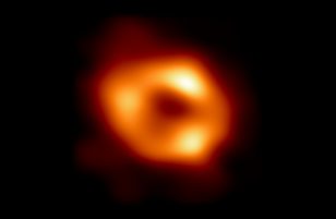 EHT astronomers produce first image of the black hole at the heart of our galaxy